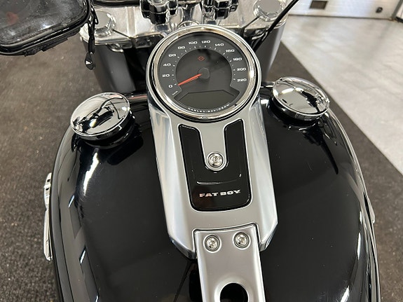 Harley-Davidson Fat Boy 1.7 2020 Nybesiktigad Nyservad 7 of 15
