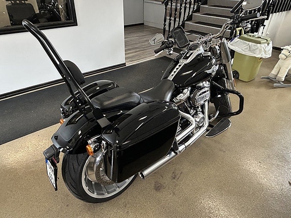 Harley-Davidson Fat Boy 1.7 2020 Nybesiktigad Nyservad 14 of 15