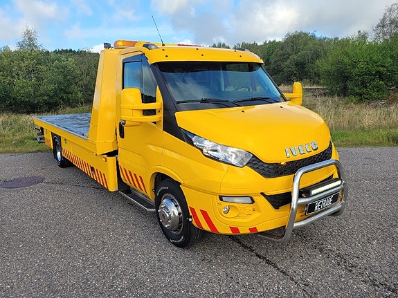 Bärgningsbil flakbärgare IVECO DAILY Euro 6 2 of 5