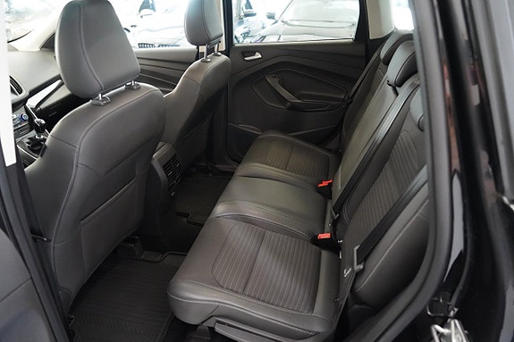 Ford Kuga 11 of 13