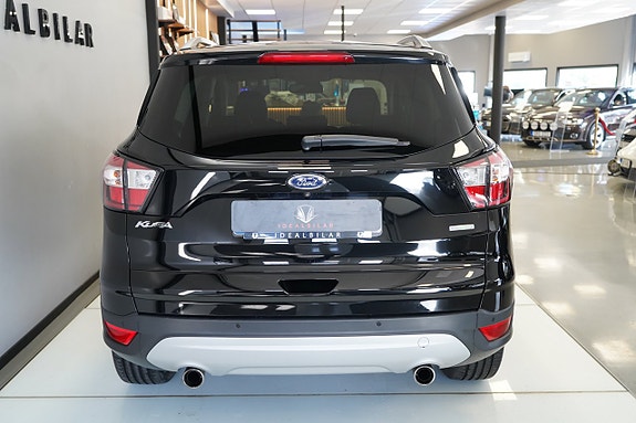 Ford Kuga 5 of 13