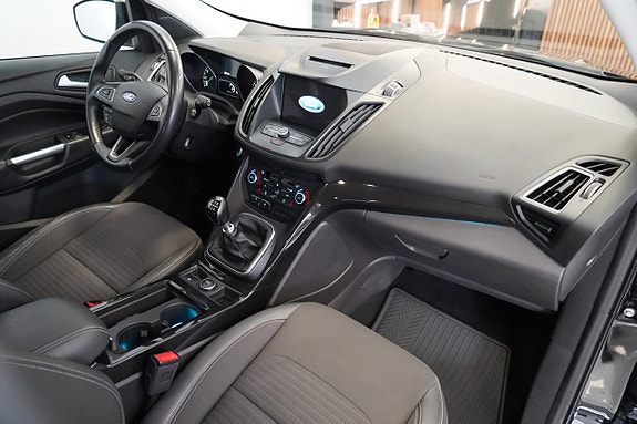 Ford Kuga 7 of 13