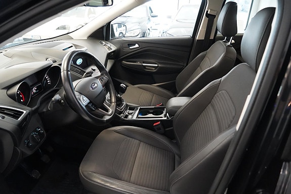 Ford Kuga 9 of 13