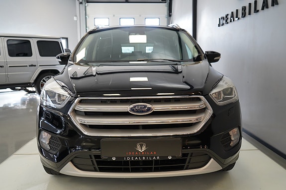Ford Kuga 2 of 13