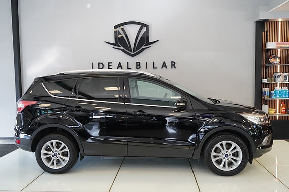 Ford Kuga 3 of 13