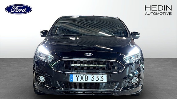 Ford S-MAX 8 of 18