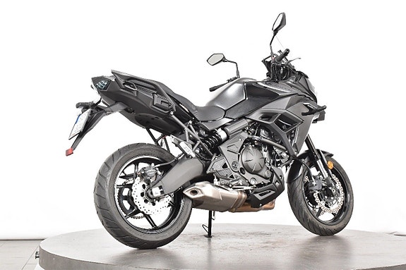 Kawasaki Versys 650 ABS Fullservad 2 of 18
