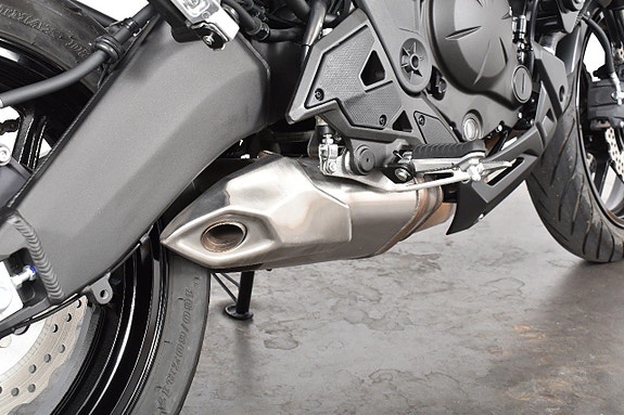 Kawasaki Versys 650 ABS Fullservad 14 of 18