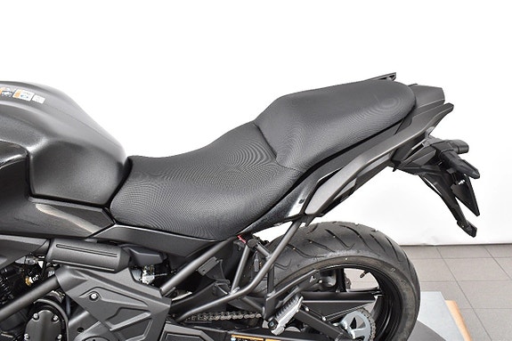 Kawasaki Versys 650 ABS Fullservad 9 of 18