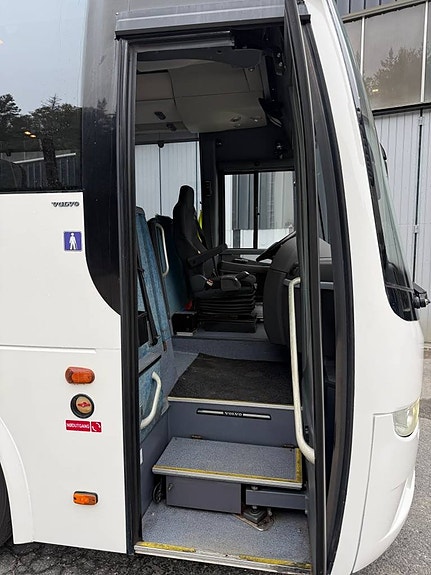 Volvo B12M 9700. Kombi 5 of 12