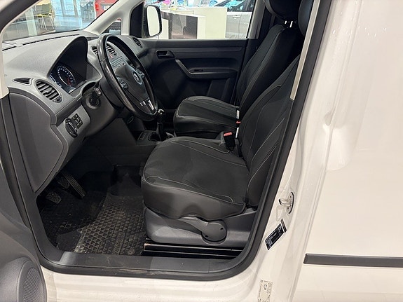 Volkswagen Caddy 2 of 10