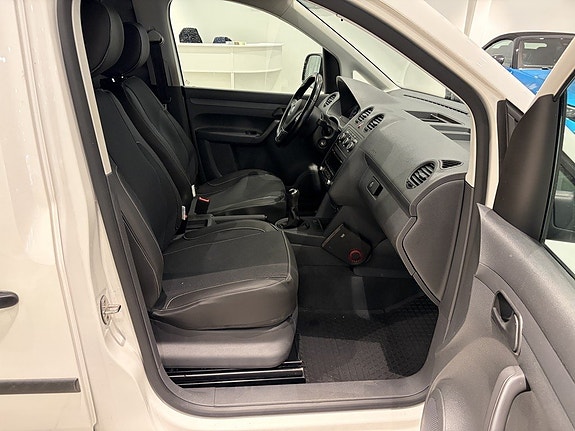 Volkswagen Caddy 8 of 10
