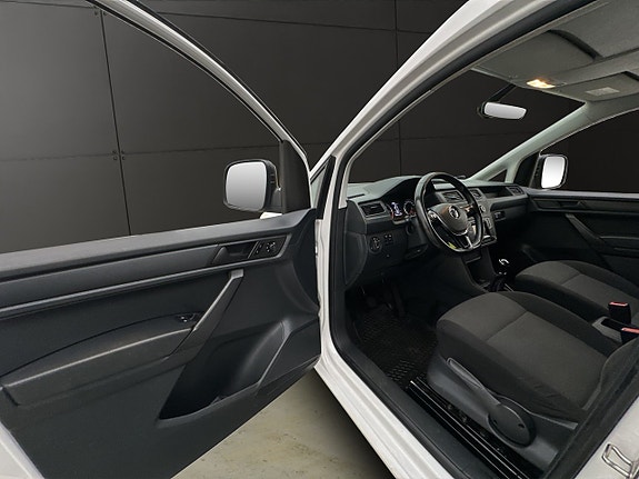 Volkswagen Caddy 13 of 26