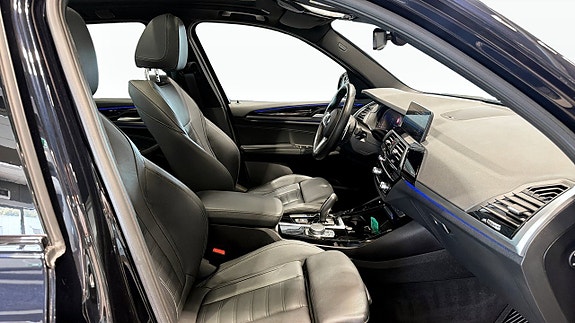 BMW X3 3 of 9