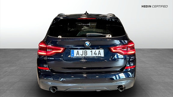 BMW X3 7 of 9