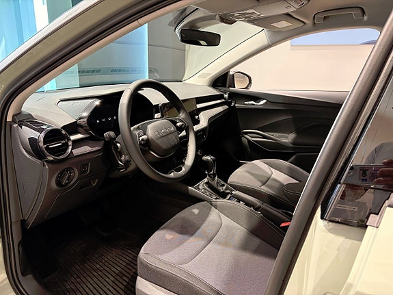 Skoda Fabia 3 of 6