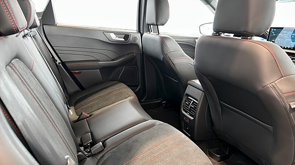 Ford Kuga 5 of 23