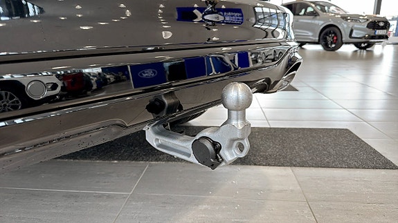 Ford Kuga 11 of 23