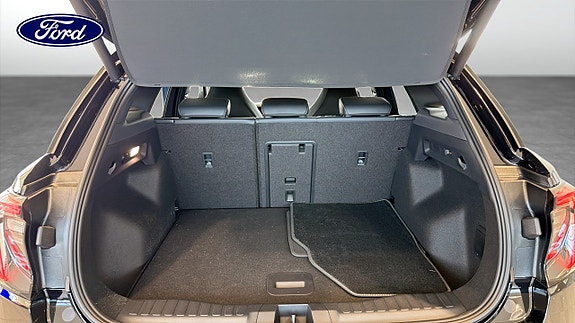 Ford Explorer 10 of 21
