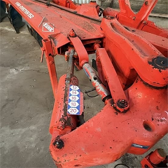 Kuhn Varimaster 152 - 5 furet liftophængt vendeplov / lift m 12 of 22