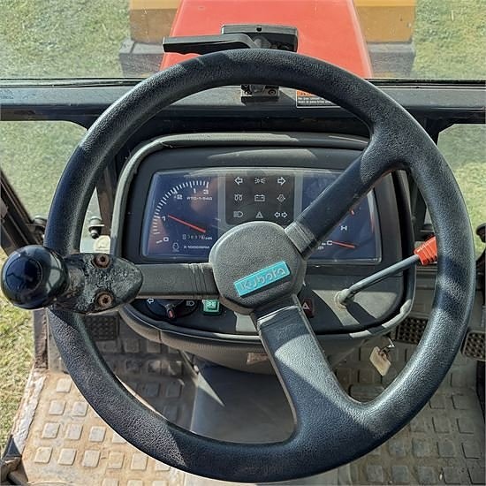 Kubota B2100 - Med kost og tip trailer / with broom and tipt 25 of 30