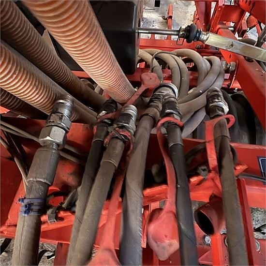Kuhn Venta LC 402 - Type: CD400 2R 23 of 30