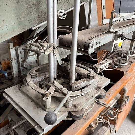 JAVO 72985 potting machine 10 of 18