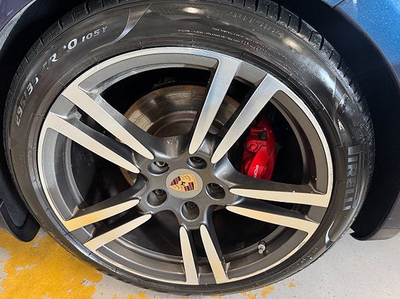Porsche Panamera GTS 7 of 28