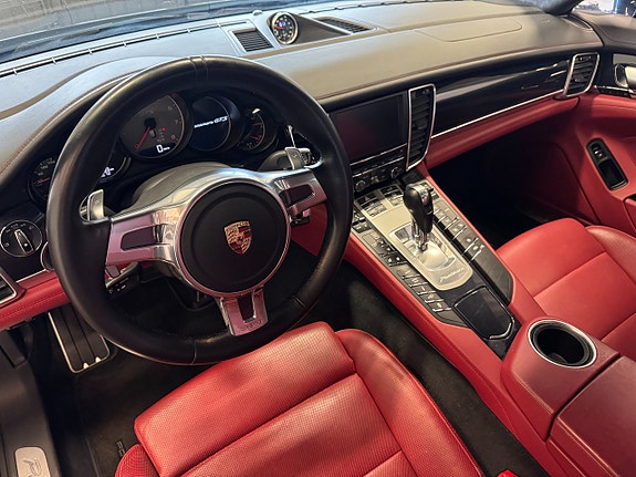 Porsche Panamera GTS 15 of 28