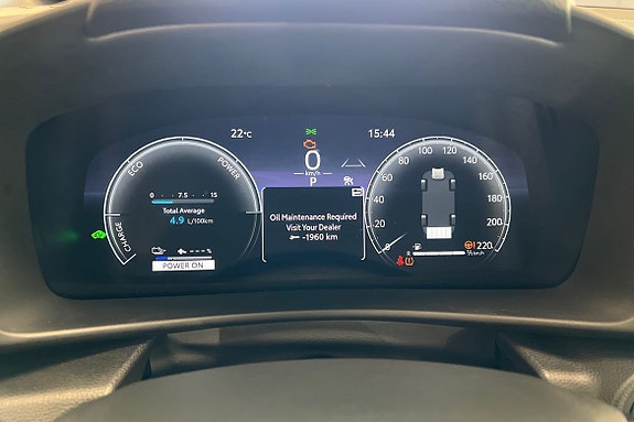 Toyota C-HR 16 of 21