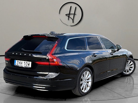Volvo V90 7 of 29