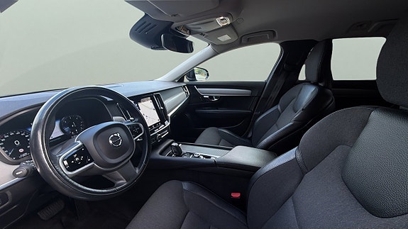 Volvo V90 9 of 29