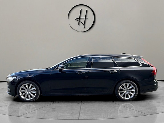 Volvo V90 6 of 29