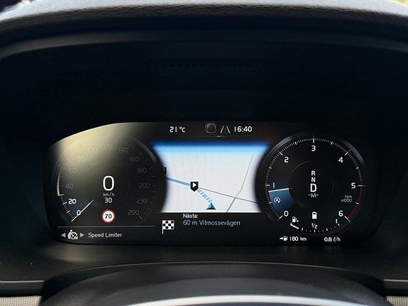 Volvo V90 17 of 29