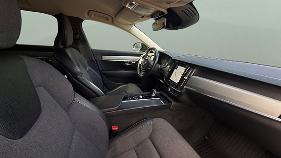 Volvo V90 11 of 29