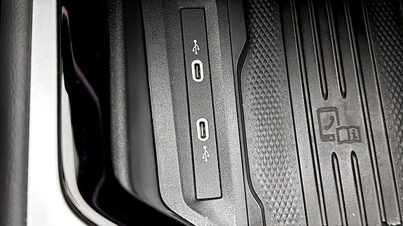 Volkswagen Passat 18 of 19