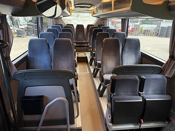Scania Omniexpress. 12,0 m längd! 8 of 12