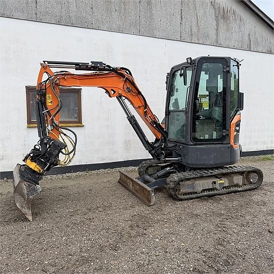 Doosan DX27 Z-7 - Minigravemaskine / mini excavator 2,7  ton 2 of 30