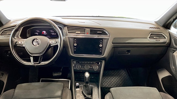 Volkswagen Tiguan 10 of 13