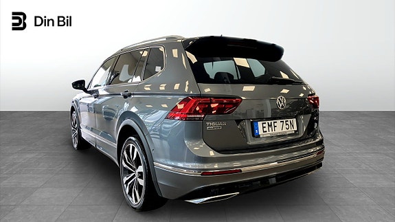 Volkswagen Tiguan 3 of 13