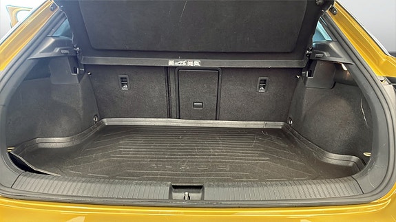 Volkswagen T-Roc 12 of 15