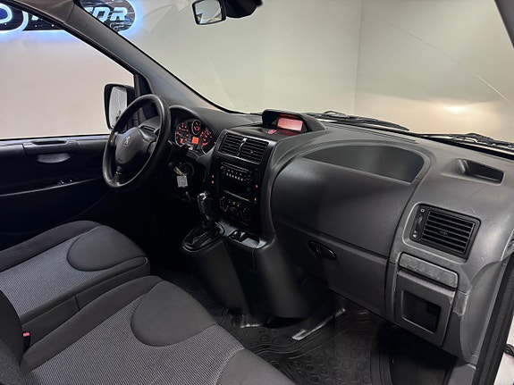 Peugeot Expert 18 of 19