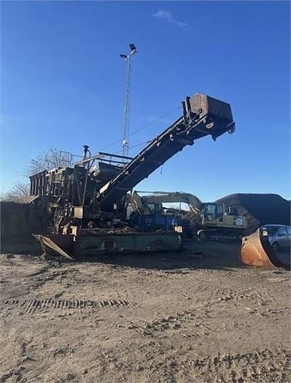 Pegson Premiertrack 1100 x 800 - Plant no AX 677 - Caterpill