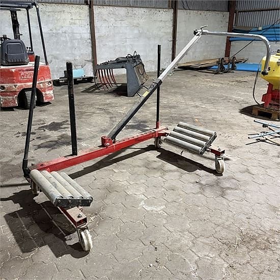ABC Hjulmonteringsvogn / Wheel mounting trolley 2 of 6