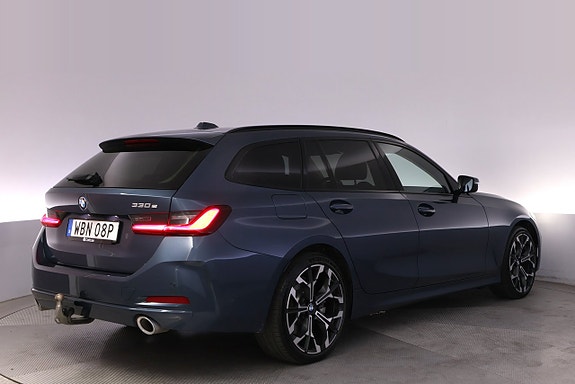 BMW 330e 5 of 27