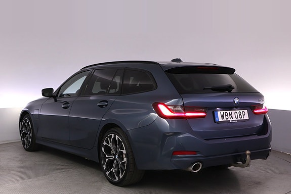 BMW 330e 4 of 27
