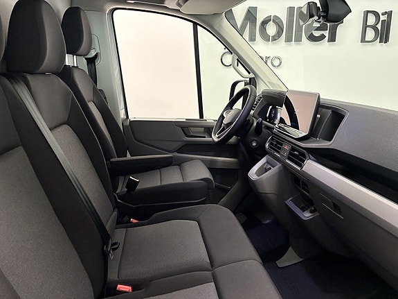 Volkswagen Crafter 12 of 17