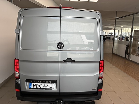 Volkswagen Crafter 5 of 17