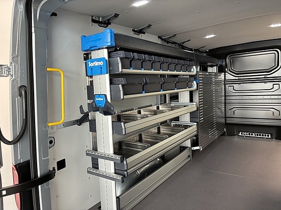 Volkswagen Crafter 15 of 17