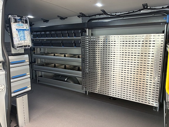 Volkswagen Crafter 13 of 17